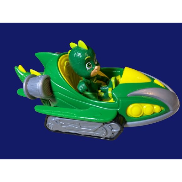 PJ Masks Gekko Mobile Speed Booster Playset Vehicle Figure - Picture 2 of 10